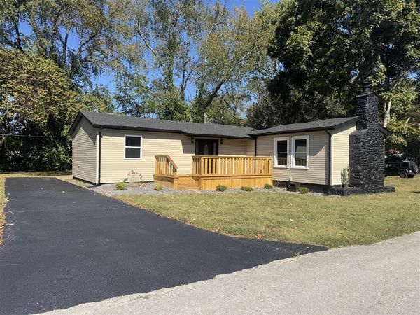 736 Maple Street , Auburn, KY 42206