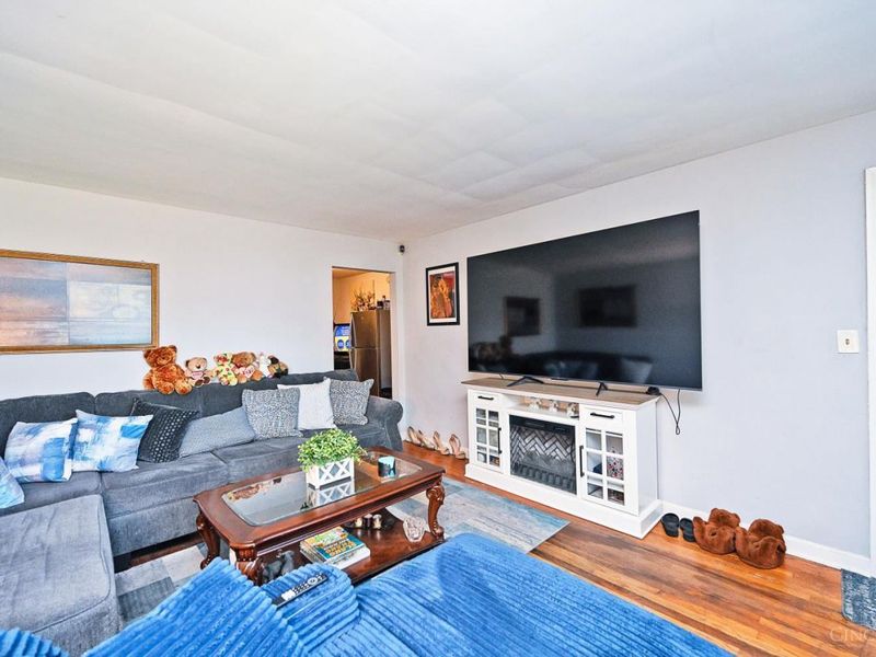 9494 Reading Road, Reading, OH 45215 Photo 2