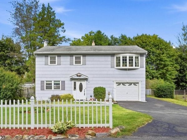 5 Canal St, Roxbury, NJ 07850