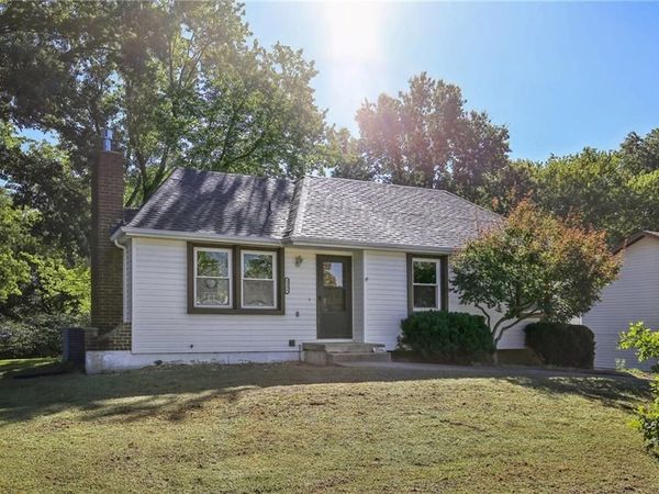 2106 Antioch Street, Clinton, MO 64735