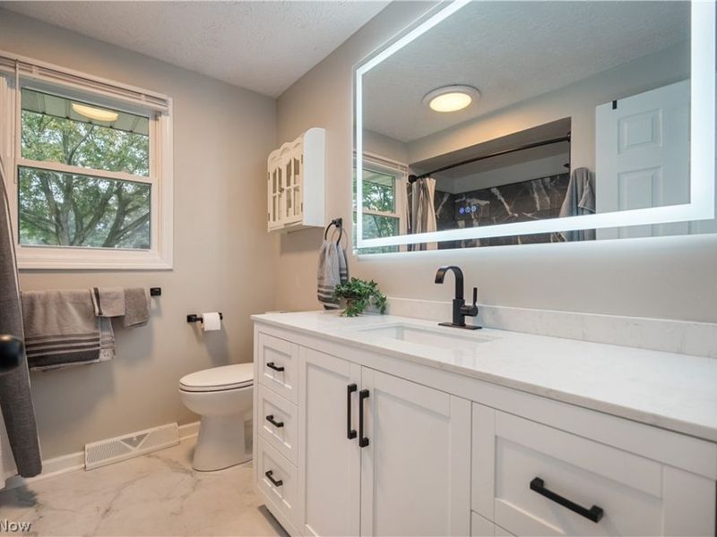 1333 Clarence Street NW, Uniontown, OH 44685 Photo 14