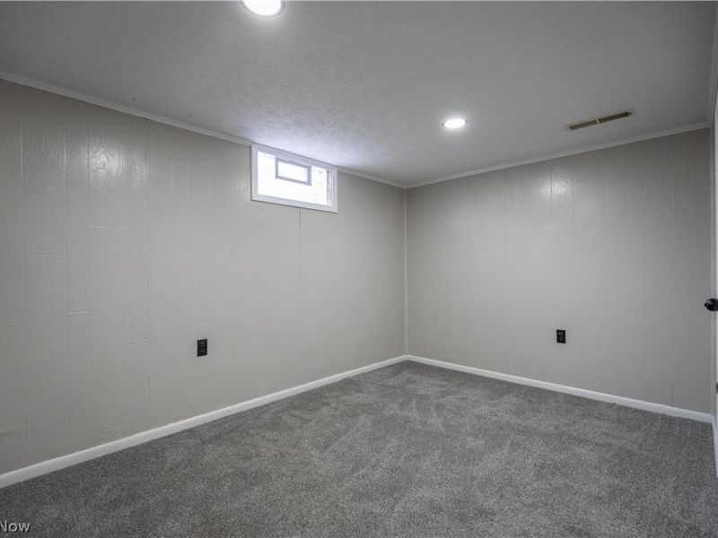 1333 Clarence Street NW, Uniontown, OH 44685 Photo 23