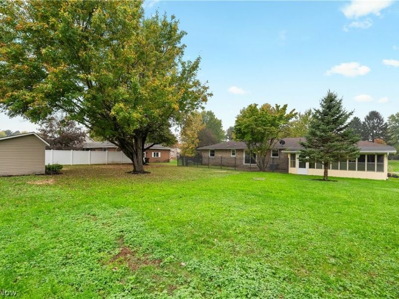 1333 Clarence Street NW, Uniontown, OH 44685 Photo 33