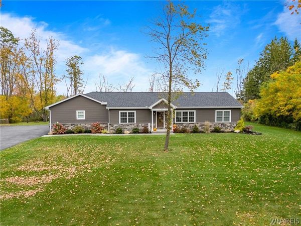12692 Clinton St , Aurora, NY 14052