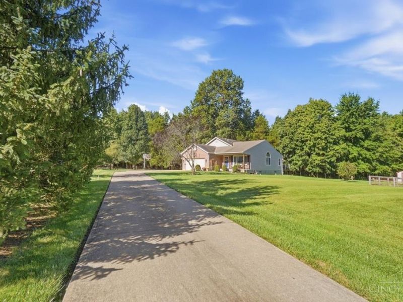 3349 Whispering Trees Drive, Batavia Township, OH 45102 Photo 3