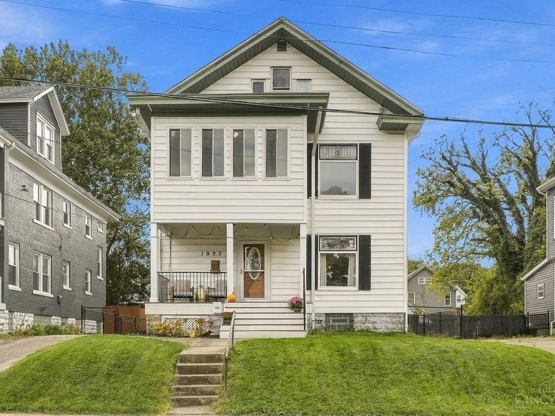 1923 Delaware Avenue, Norwood, OH 45212 Photo 1