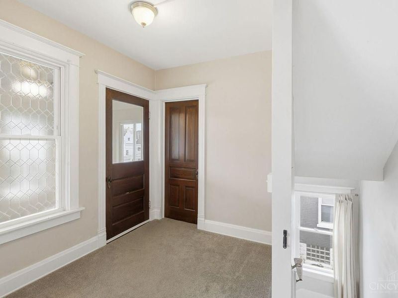 1923 Delaware Avenue, Norwood, OH 45212 Photo 19