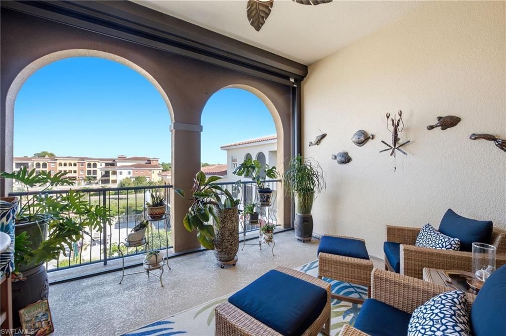21530 Strada Nuova Cir, Unit 407, Estero, FL 33928 Photo
