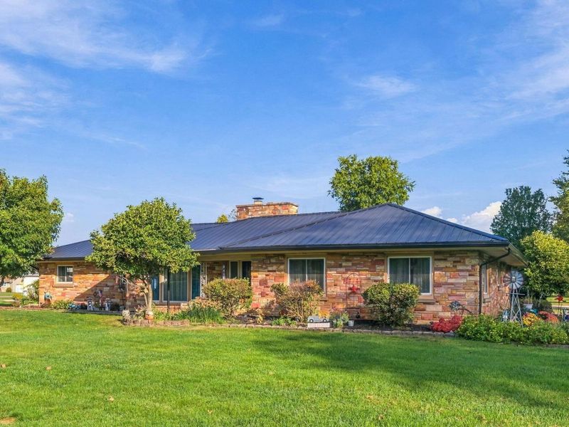 1033 Uhler Road , Marion, OH 43302 Photo 3