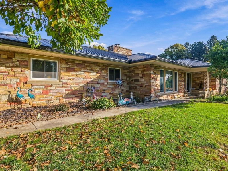1033 Uhler Road , Marion, OH 43302 Photo 4