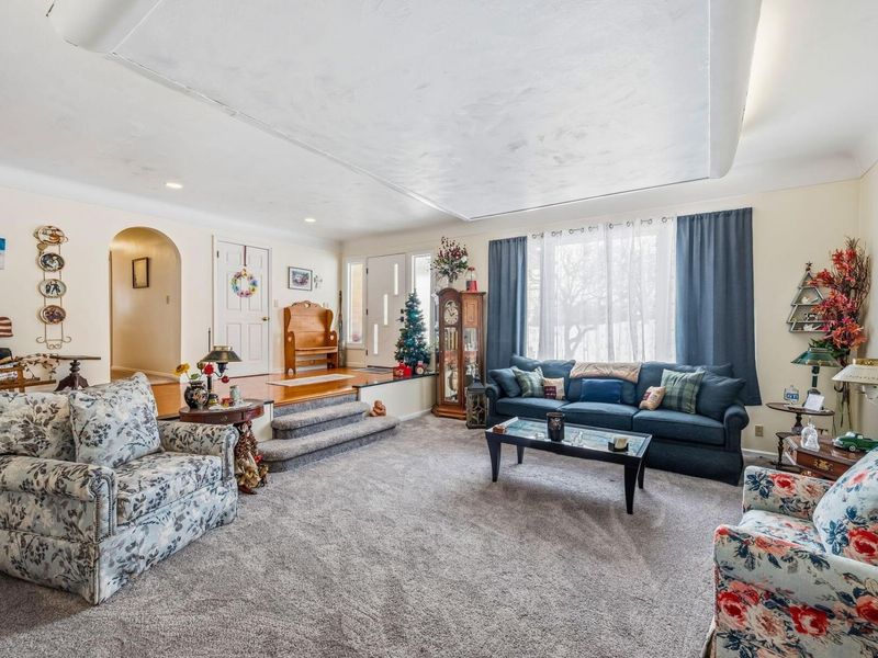 1033 Uhler Road , Marion, OH 43302 Photo 9