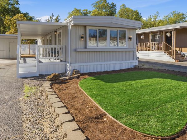 2385 Table Rock Road, Unit SPC 13, Medford, OR 97501