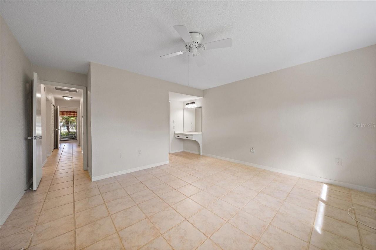 1349 Grand Boulevard, Unit 1006, Sarasota, FL 34232 Photo