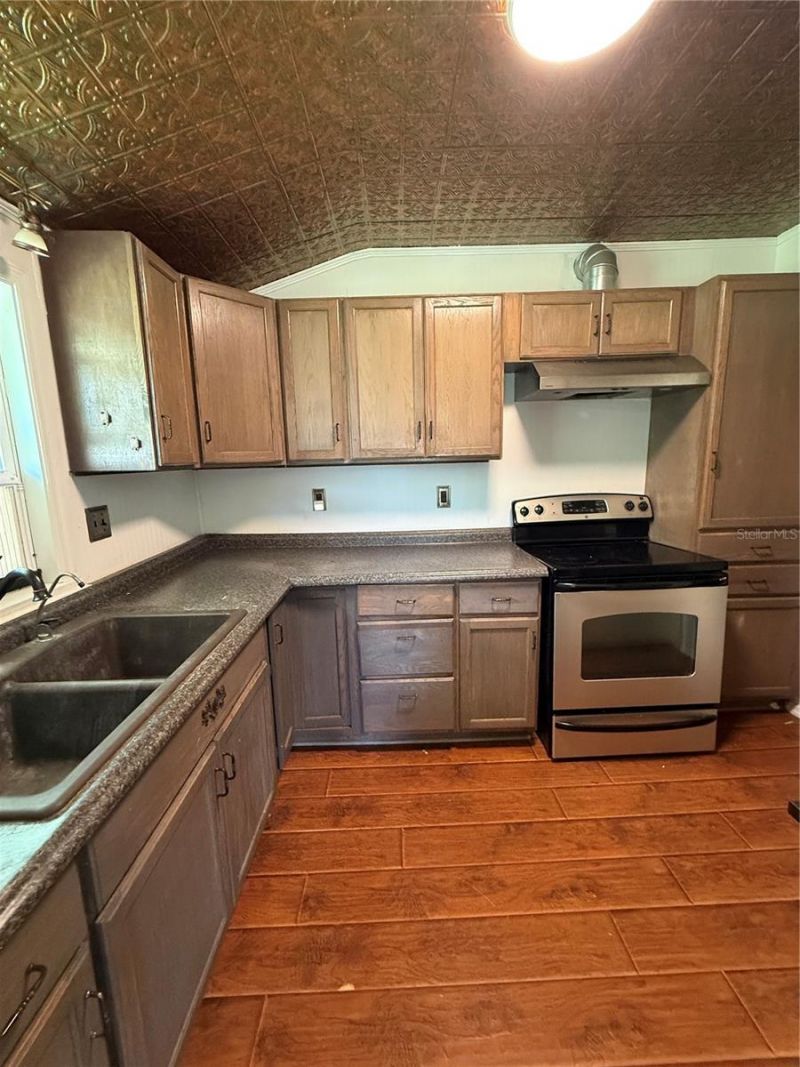 3006 N Oriente Avenue, Sarasota, FL 34235 Photo