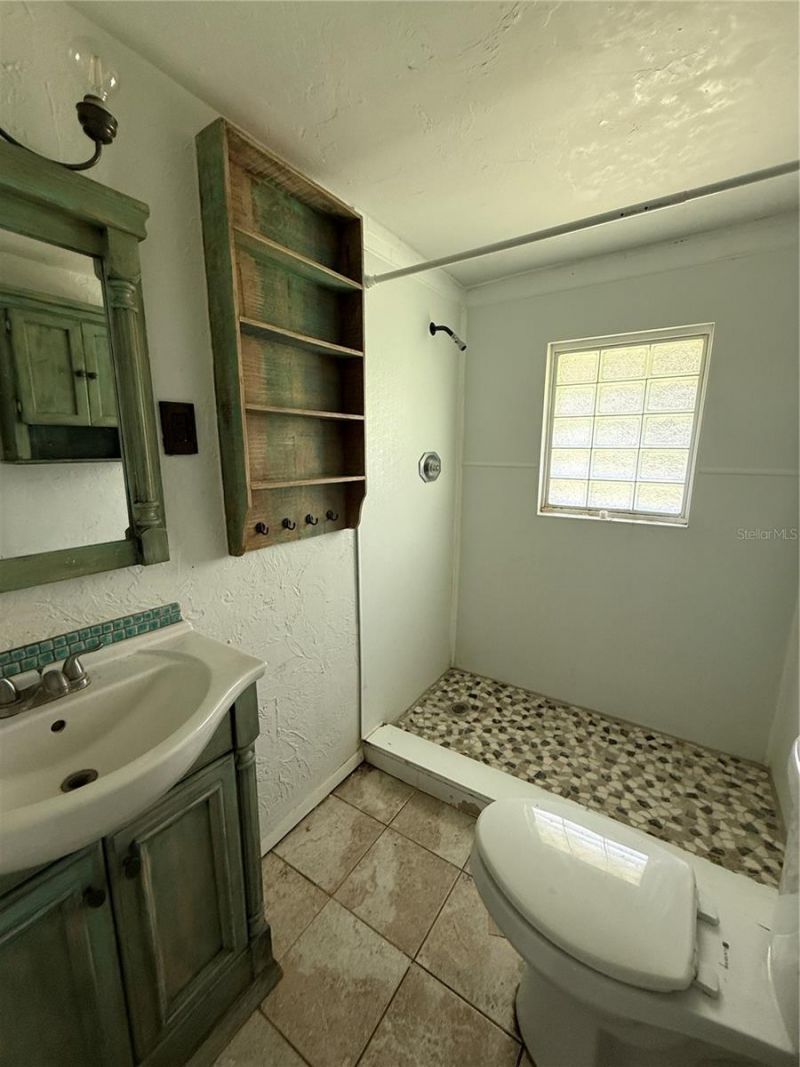 3006 N Oriente Avenue, Sarasota, FL 34235 Photo