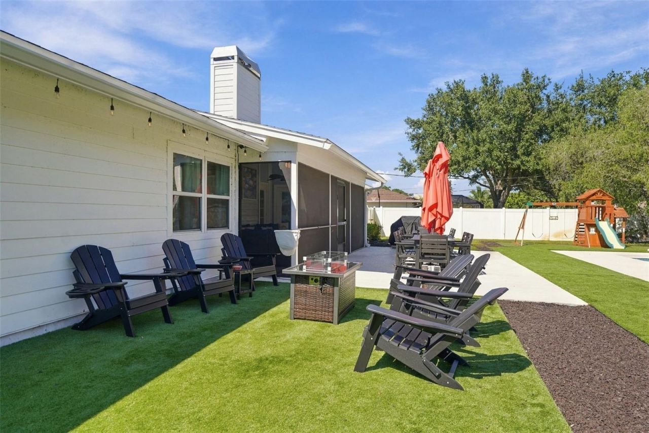 2307 51st Street W, Bradenton, FL 34209 Photo