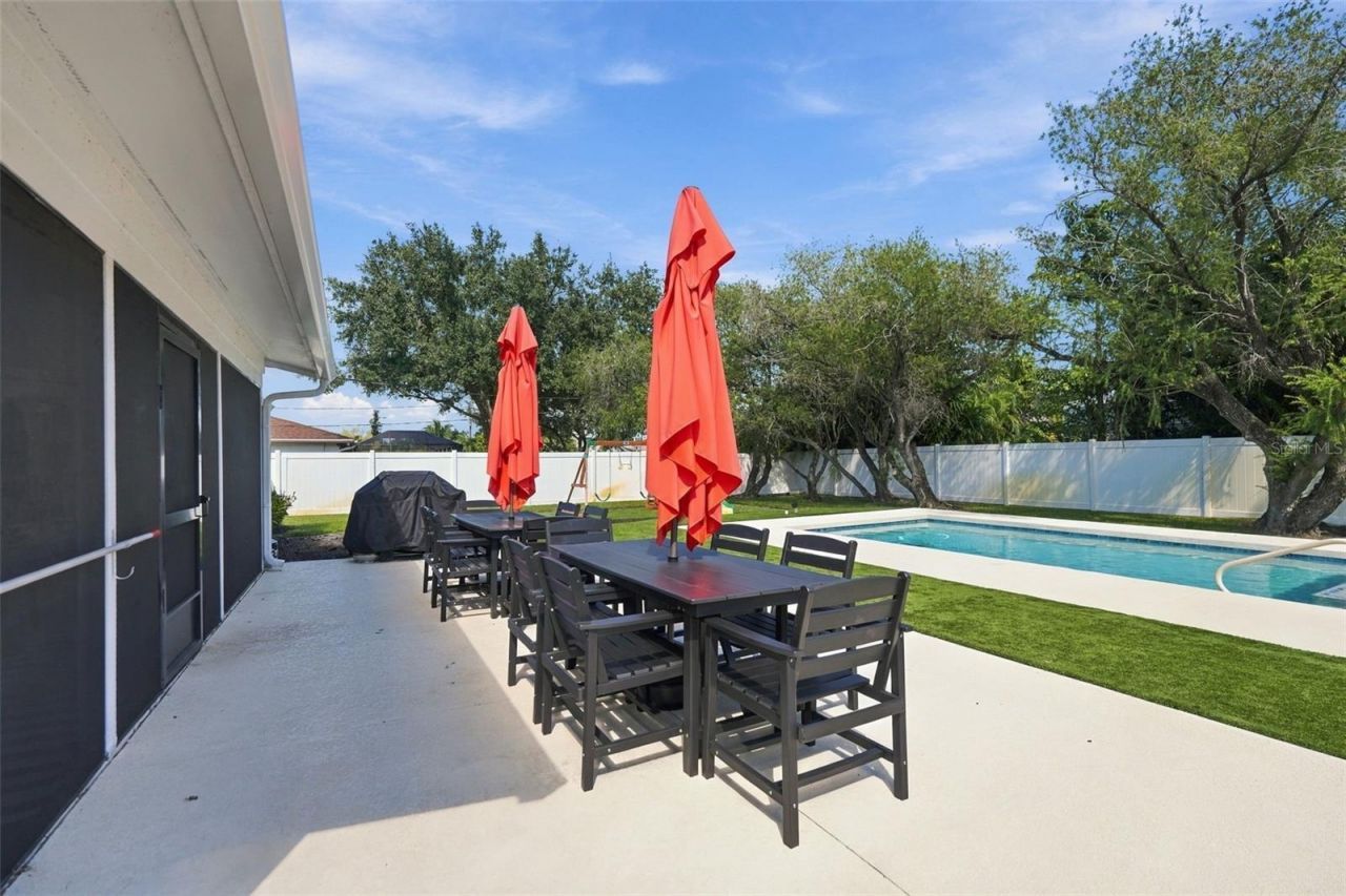 2307 51st Street W, Bradenton, FL 34209 Photo
