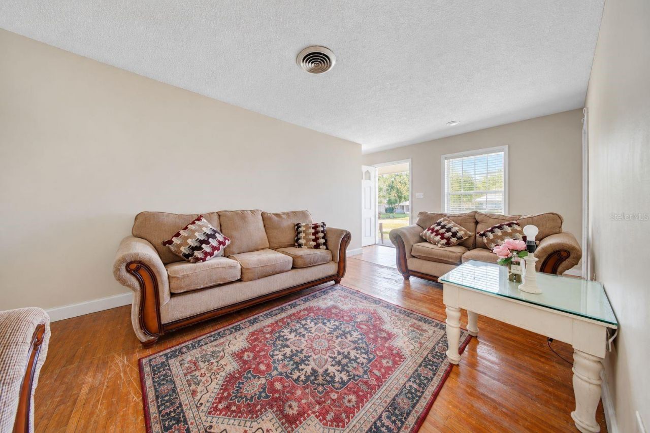 4200 Anderson Road, Orlando, FL 32812 Photo