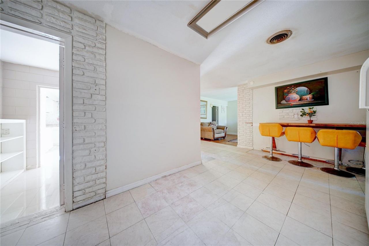 4200 Anderson Road, Orlando, FL 32812 Photo