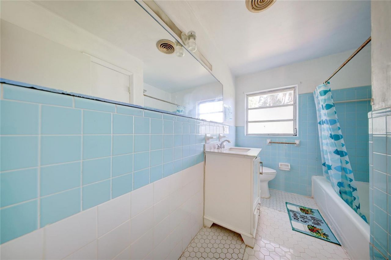 4200 Anderson Road, Orlando, FL 32812 Photo