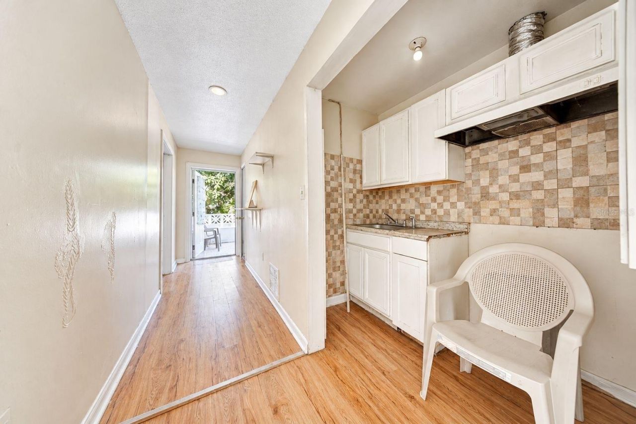 4200 Anderson Road, Orlando, FL 32812 Photo