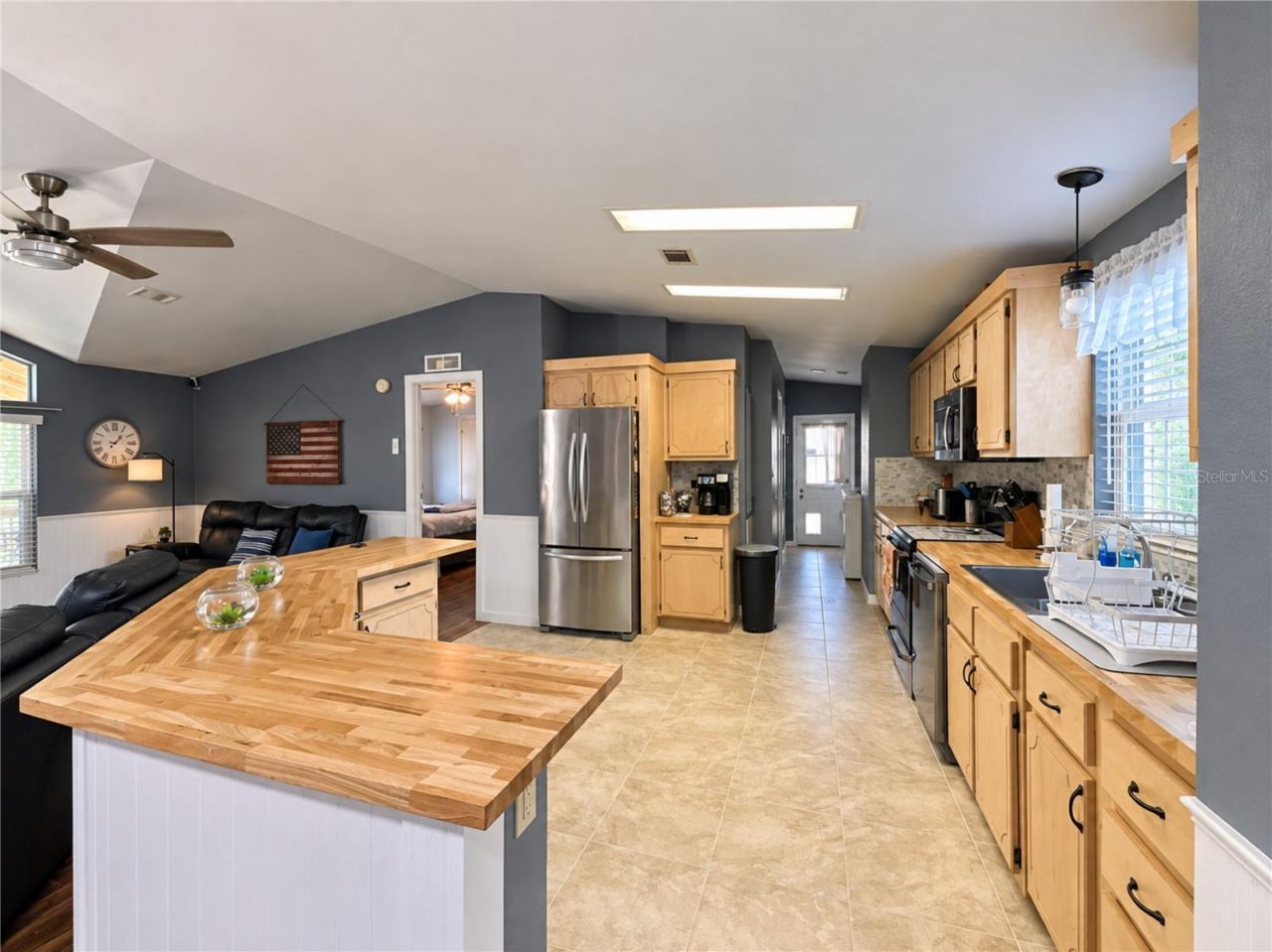 17371 NW 83rd Court , Fanning Springs, FL 32693 Photo