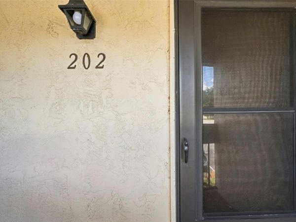 2400 WINDING CREEK BOULEVARD , Unit 3-202, CLEARWATER, FL 33761