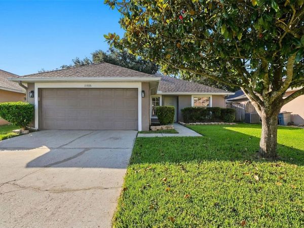 10806 BROWN TROUT CIRCLE, ORLANDO, FL 32825