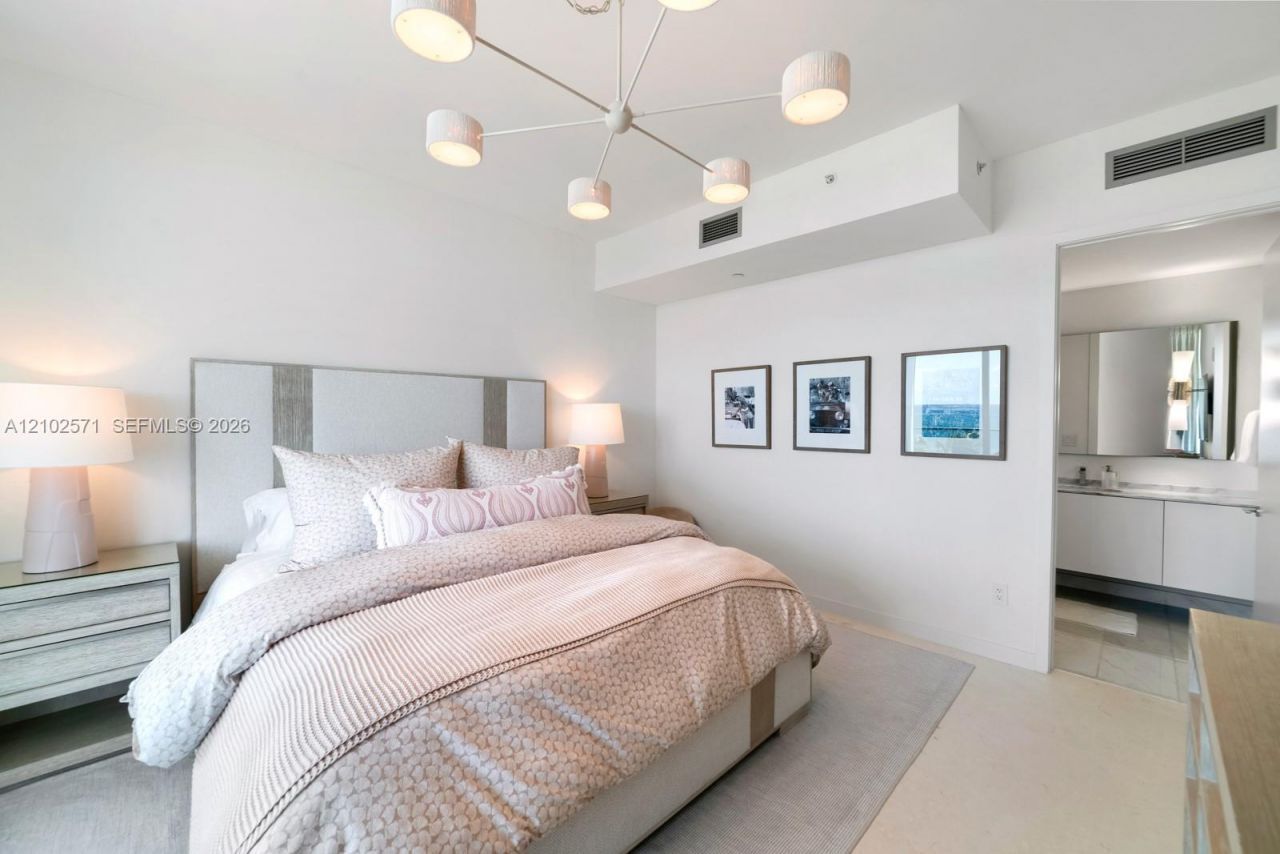10201 Collins Ave , Unit 502, Bal Harbour, FL 33154 Photo