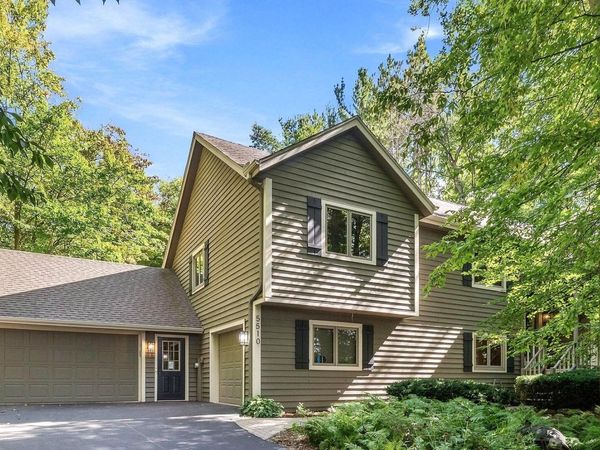 5510 Maple Rd, West Bend, WI 53095