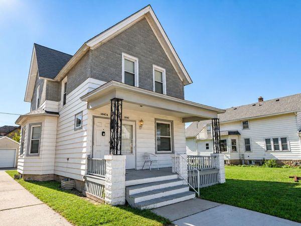 1047 W Washington St, West Bend, WI 53095