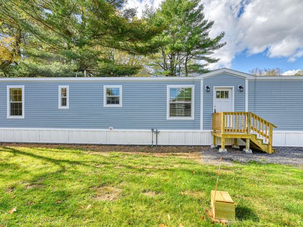 8 Victoria Drive , Waterville, ME 04901