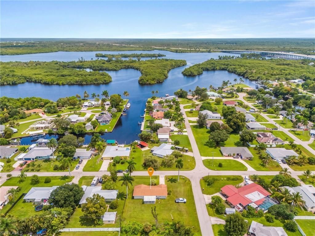 164 Coral Dr , Fort Myers, FL 33905 Photo