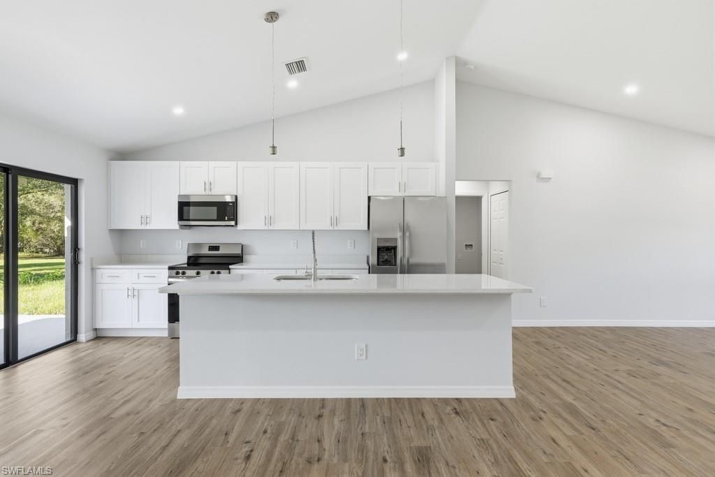 705 W 10th St, Lehigh Acres, FL 33972 Photo