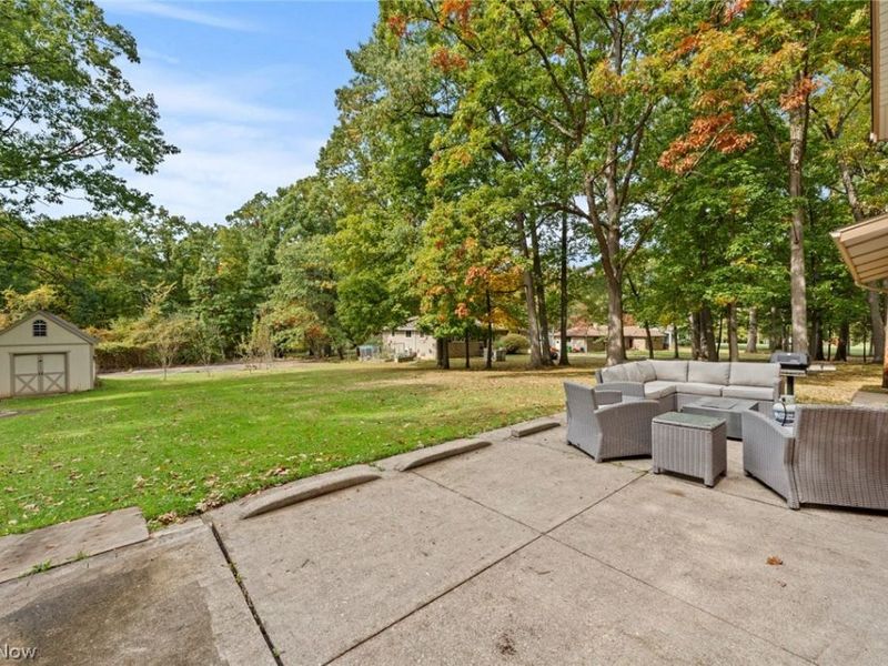 7820 Summerset Drive, Walton Hills, OH 44146 Photo 10