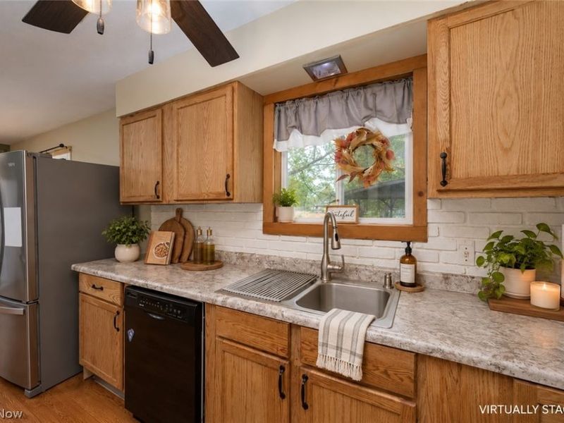 1432 Melbourne Road, Vienna, OH 44473 Photo 7