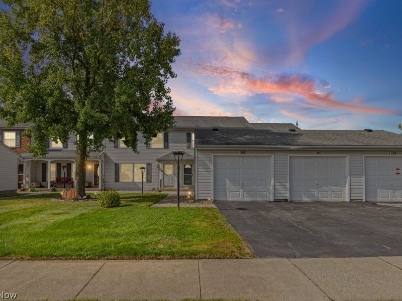 1395 S Azalea Boulevard, Barberton, OH 44203 Photo 1