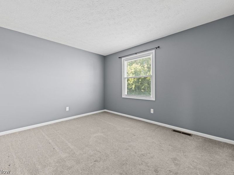 1395 S Azalea Boulevard, Barberton, OH 44203 Photo 31
