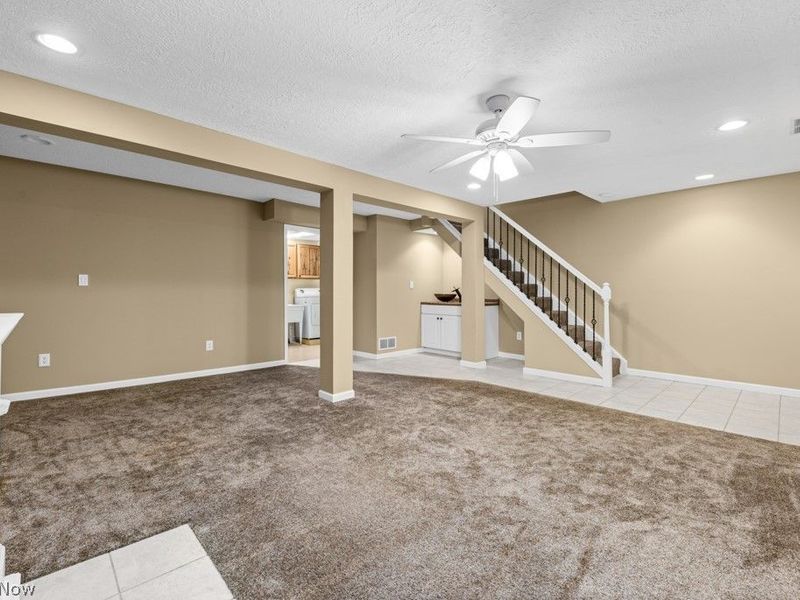 1395 S Azalea Boulevard, Barberton, OH 44203 Photo 33