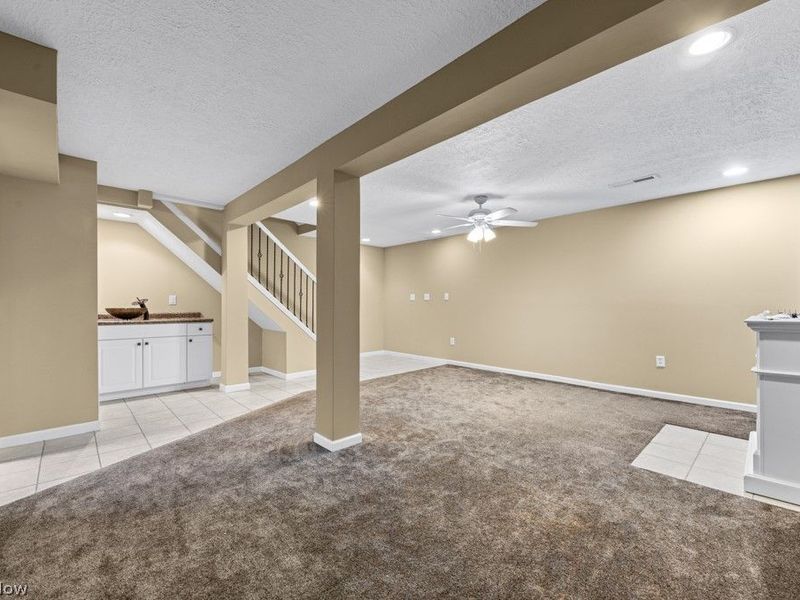 1395 S Azalea Boulevard, Barberton, OH 44203 Photo 34