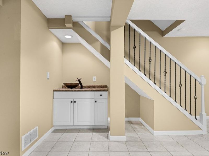 1395 S Azalea Boulevard, Barberton, OH 44203 Photo 35