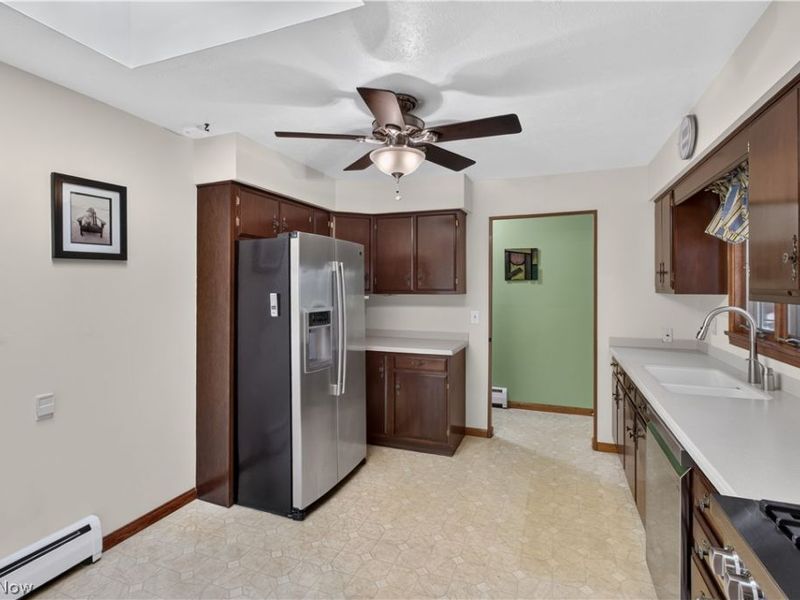 6655 Allandale Drive, Amherst, OH 44001 Photo 26
