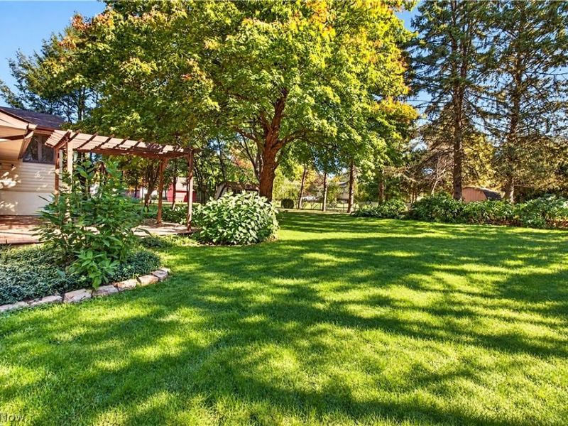6655 Allandale Drive, Amherst, OH 44001 Photo 6