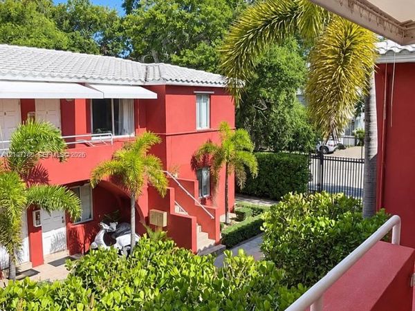 544 NE 62nd St , Unit 544-8, Miami, FL 33138
