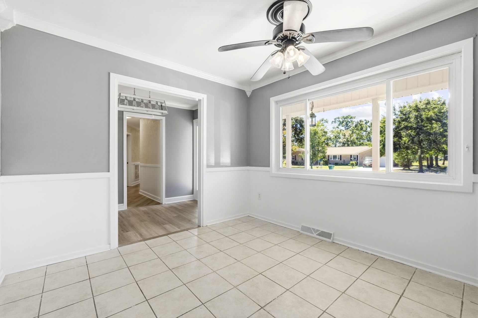 1850 Bay Tree Ln. Photo 18