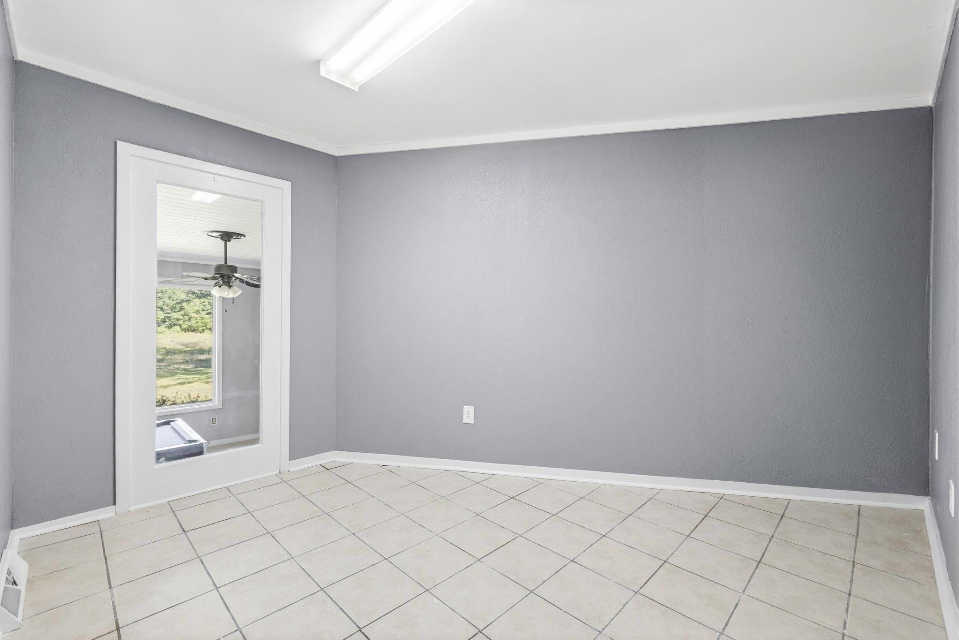 1850 Bay Tree Ln. Photo 21