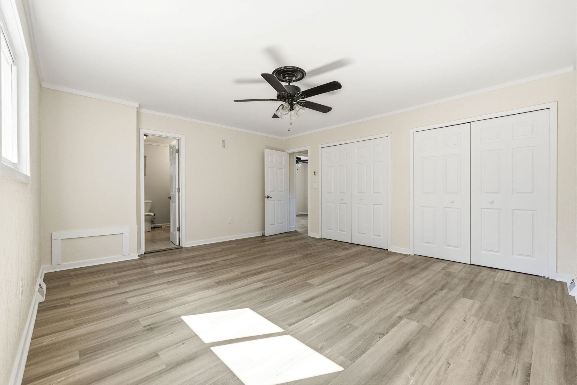 1850 Bay Tree Ln. Photo 27
