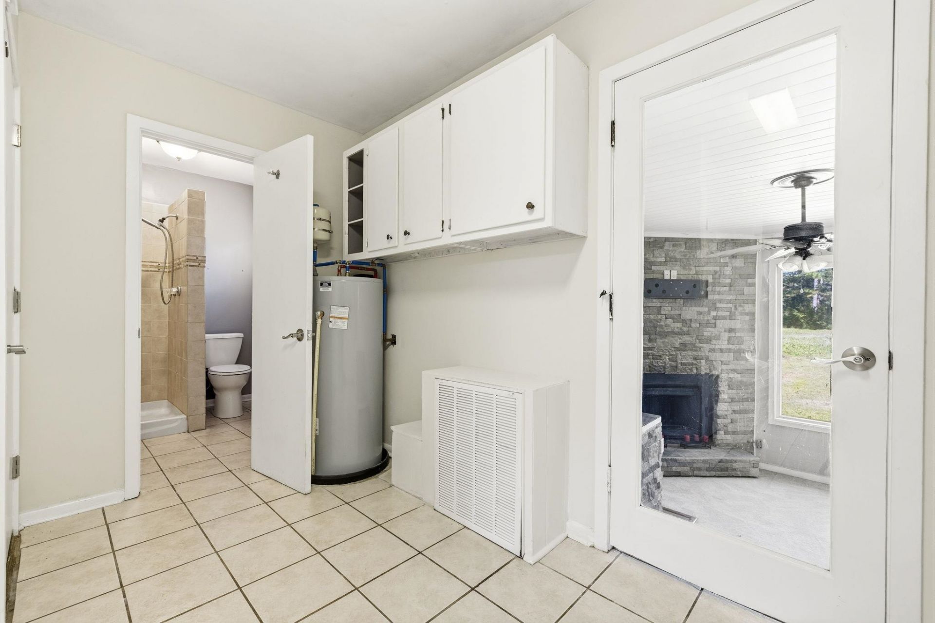 1850 Bay Tree Ln. Photo 41