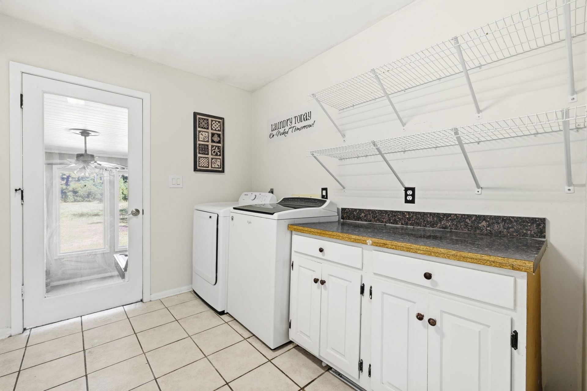 1850 Bay Tree Ln. Photo 42