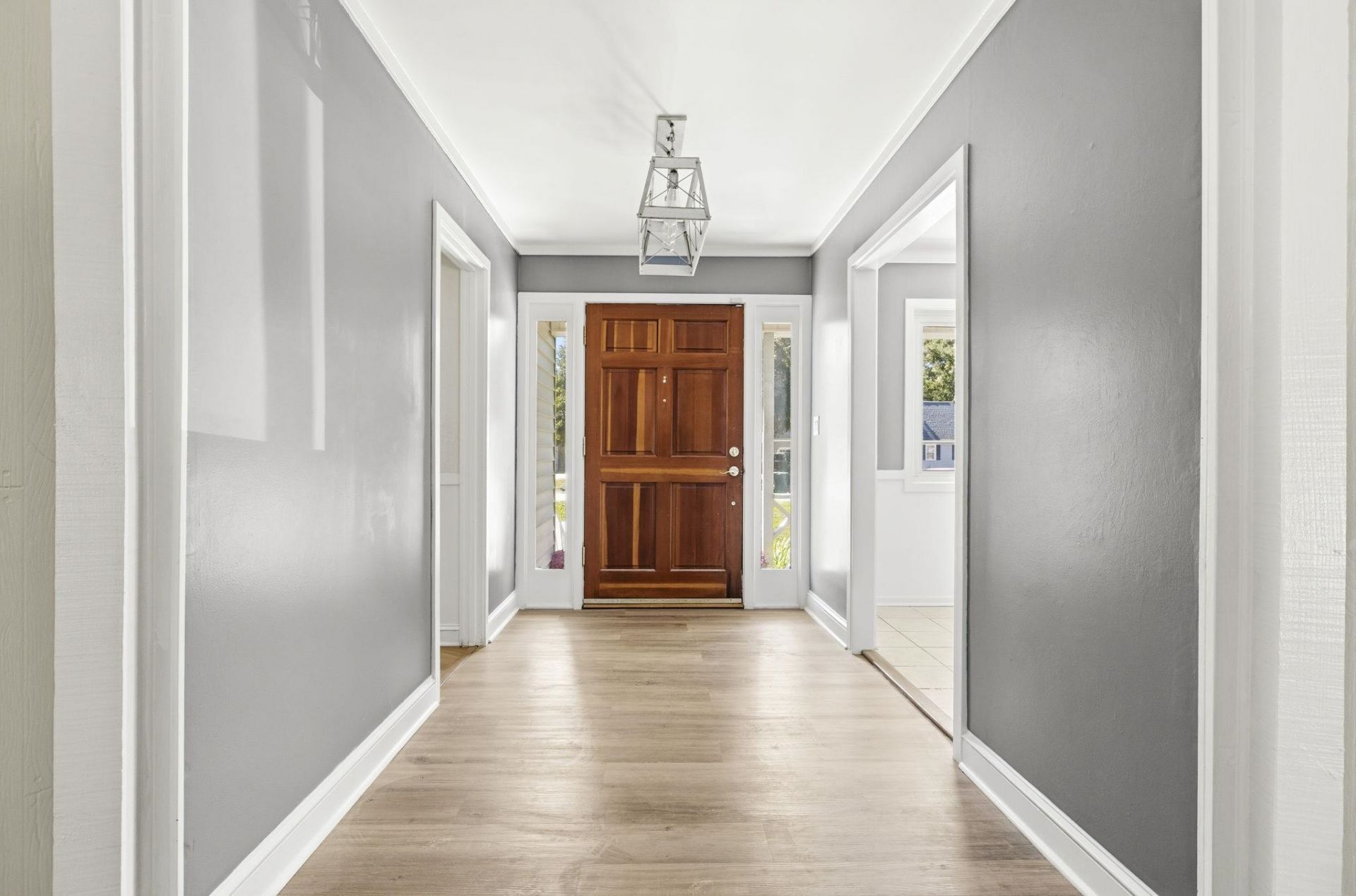 1850 Bay Tree Ln. Photo 6